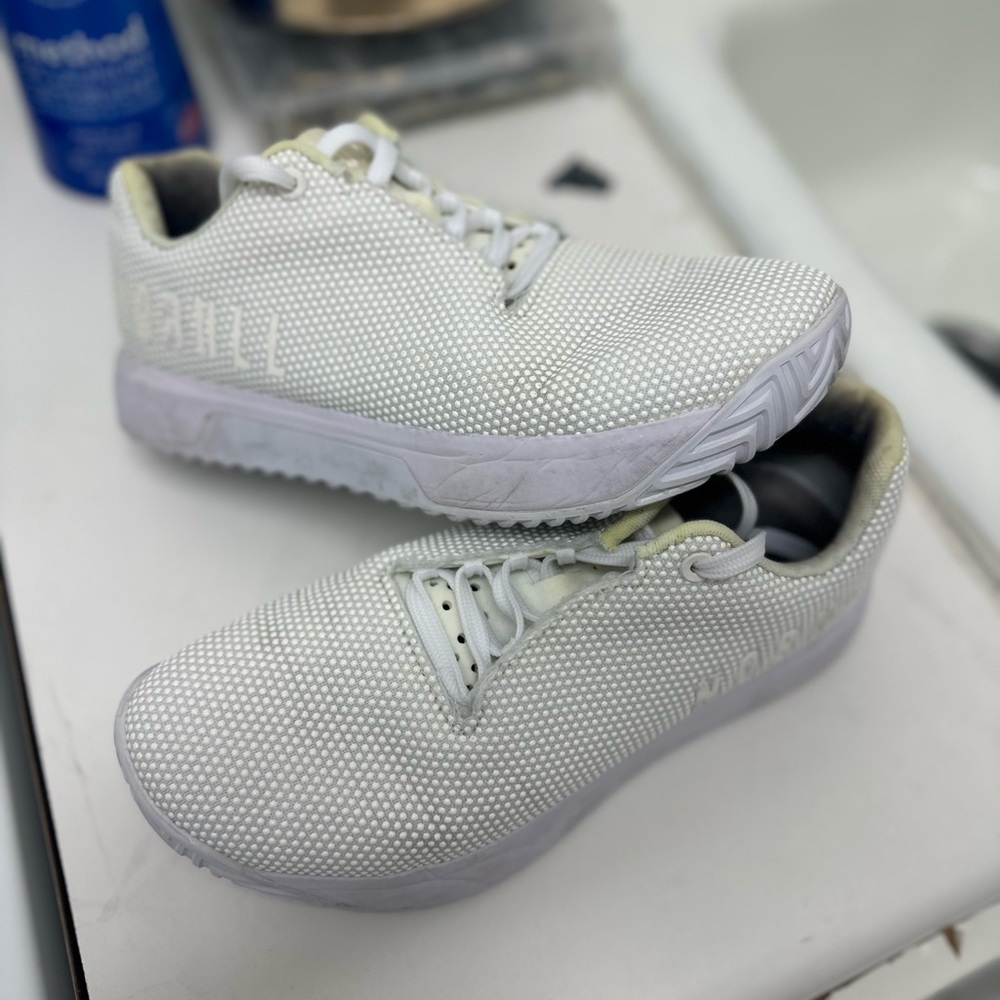 WOMEN'S NOBULL RECS Men’s 6.5 women’s 8
